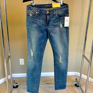 Michael Kors “Dillon” relaxed fit jeans